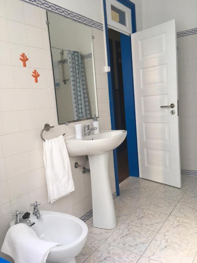 Aveiro Train Guesthouse エクステリア 写真